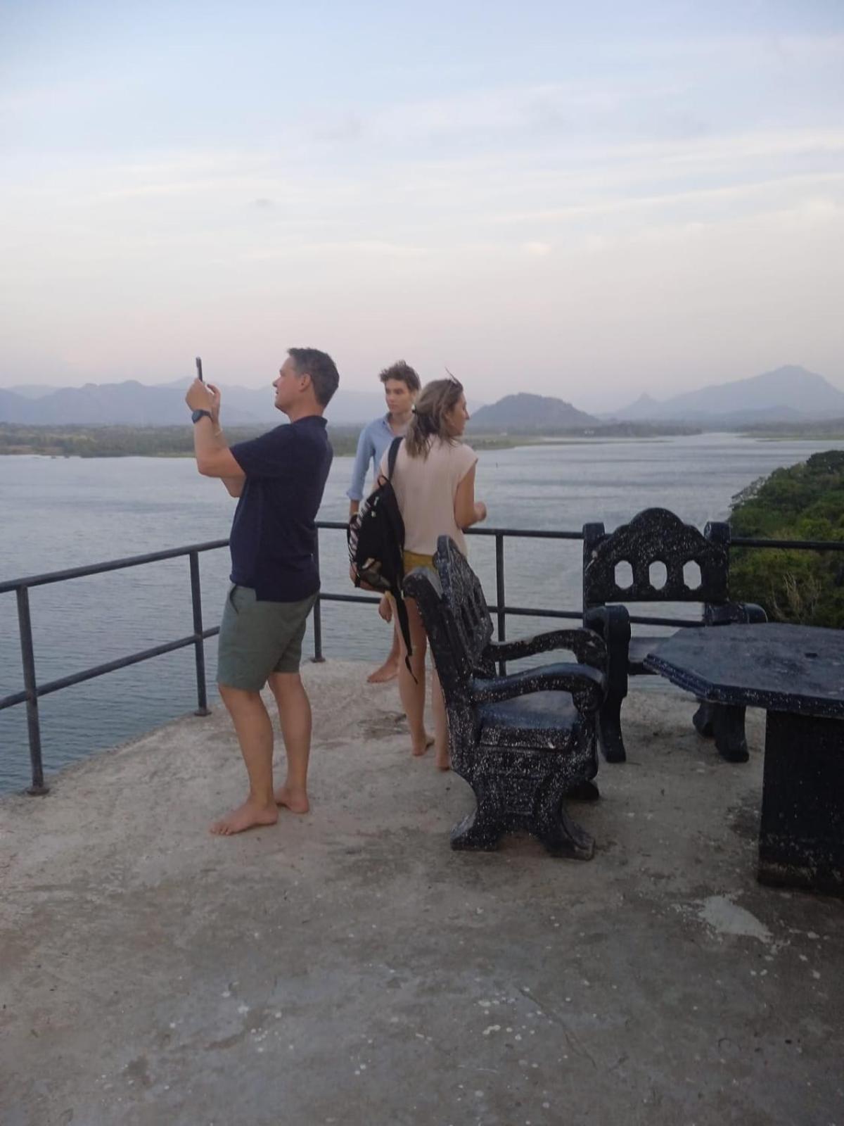 New Rasi Guest House Dambulla Kültér fotó